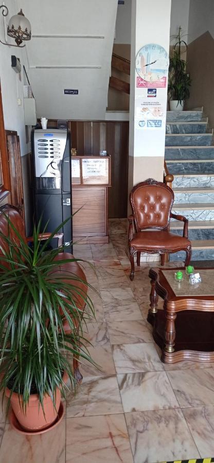 Alojamento Dona Ines De Castro Atouguia Da Baleia Dış mekan fotoğraf